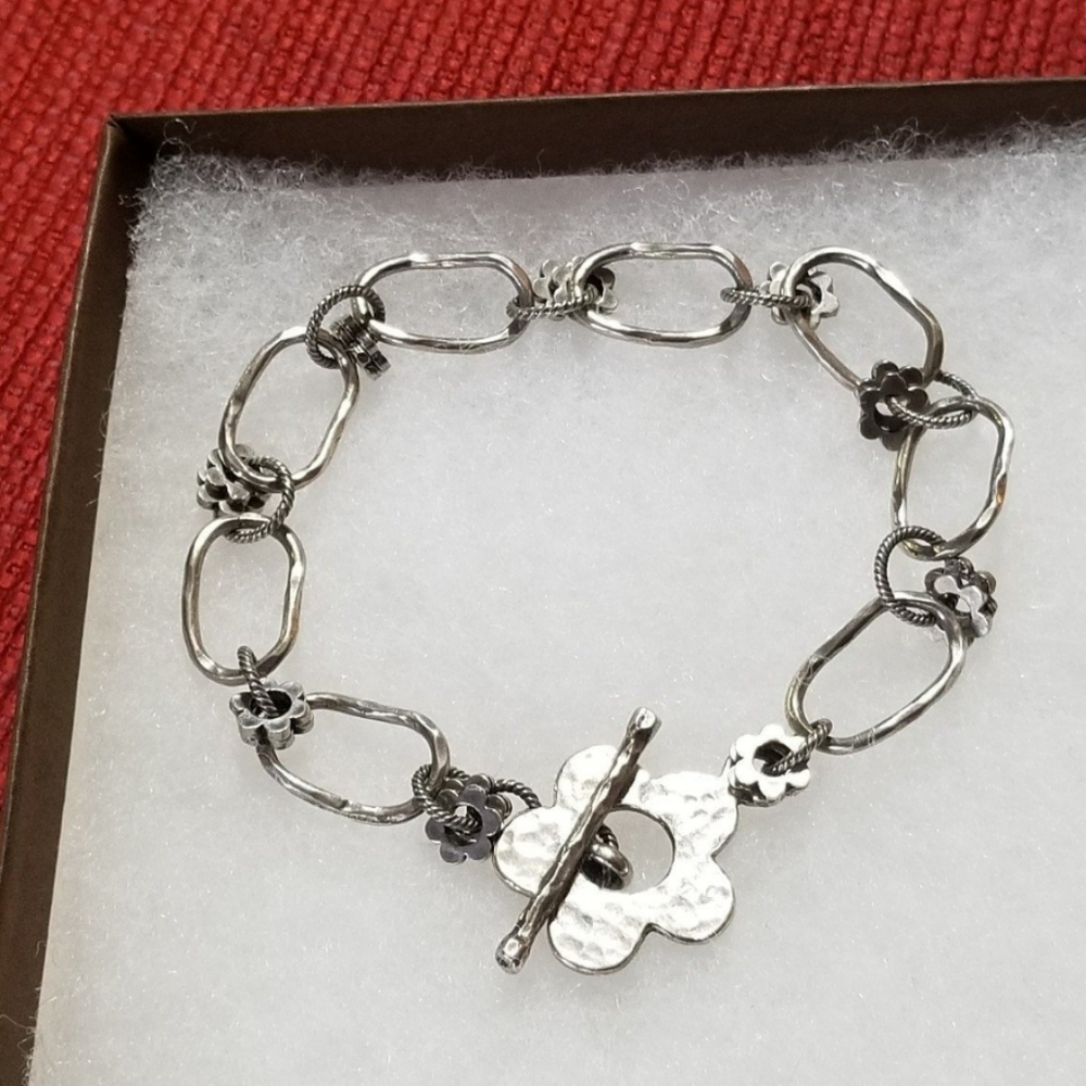 Rare Silpada Sterling Silver Flower Links Bracelet - Picture 3 of 10